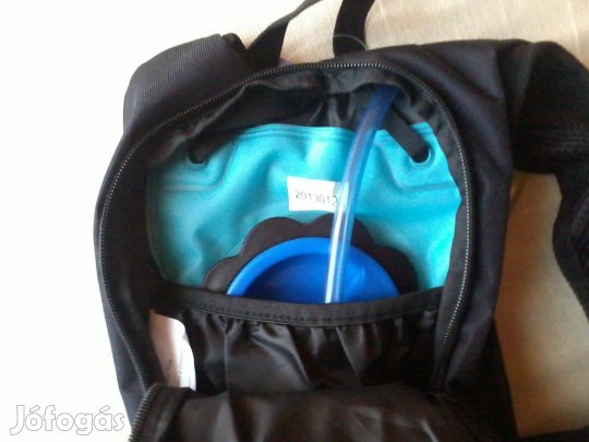 Biciklis hátizsák sport hátizsák kulaccsal erős könnnyű vízlepergető