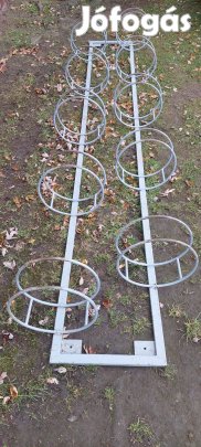 Biciklitartó, kerékpártároló