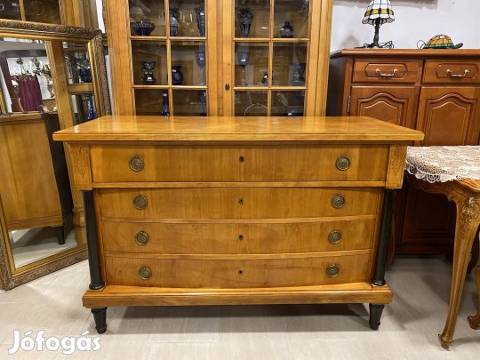 Biedermeier 4 fiókos komód
