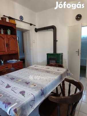 Bihartordai eladó 80 nm-es ház