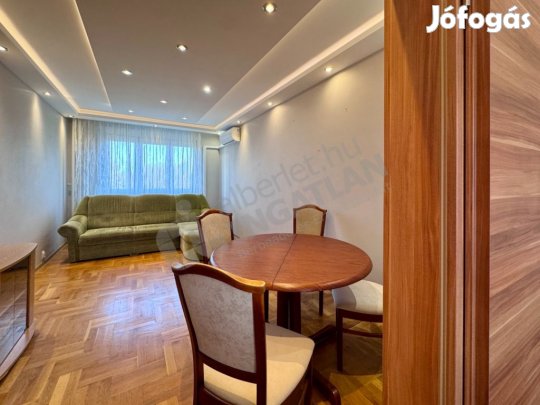 Bikás parknál a Tétényi úton (11.ker) kiadó 3 szobás felújított lakás