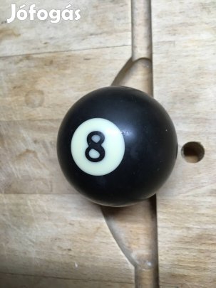 Biliárd golyó , régi használt . Fekete 8 . 1500 ft