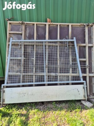 Billencs plató, felépítmény