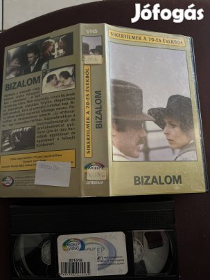 Bizalom vhs kistok kaland