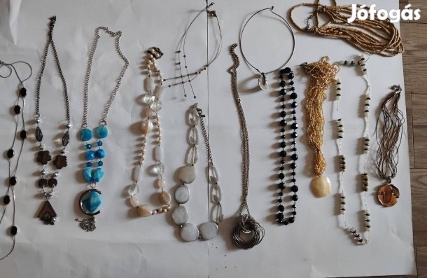 Bizsu ékszer csomag egyben bizsu nyaklánc egyben
