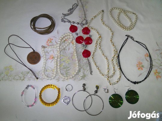 Bizsu nyaklánc, karkötő, fülbevaló. csomag ( 14 db. )