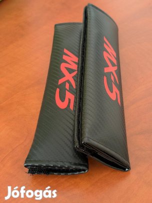 Biztonsági öv védő