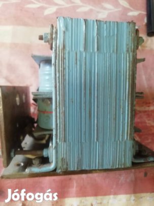 Biztonsági transzformátor