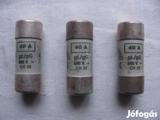 Biztosíték hengeres 3 db , 22x58 mm