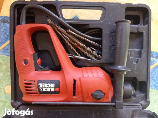 Black&Decker fúró / ütvefúró + ajándék fúrószárak