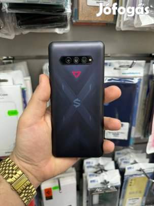 Black Shark 4 Pro 12/256 Gamer telefon