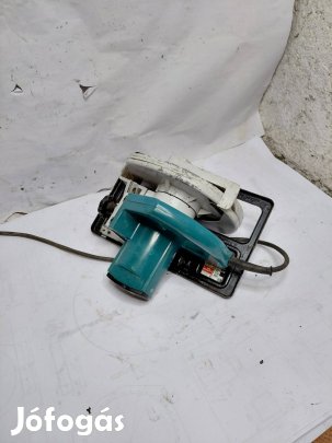Black and Decker körfűrész