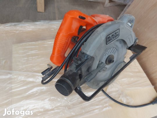Black and decker körfűrész