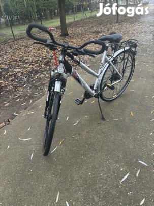 Blackshox 28 trekking kerékpár jó állapotban eladó.