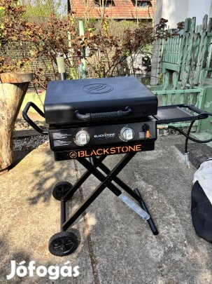 Blackstone mobil kerti grillsütő