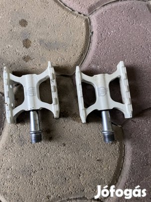 Blb kerékpár pedál