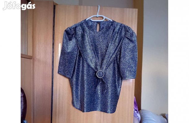Blézer eladó.1