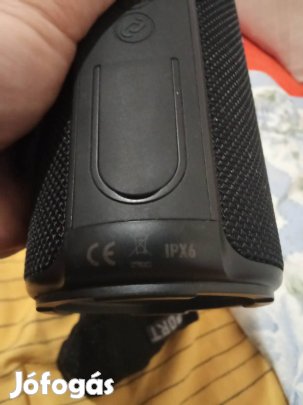 Bluetooth hangszóró