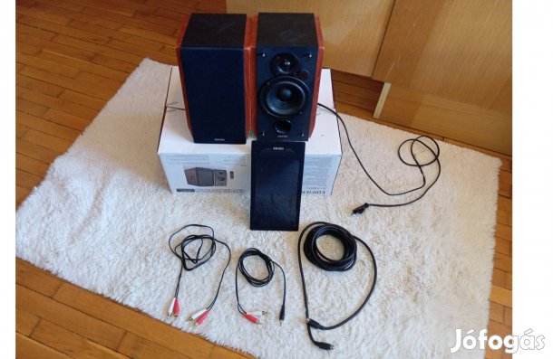 Bluetoothos Edifier R1700BTs 2.0 barna hangszóró pár távirányítóval