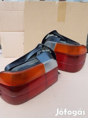 Bmw 3 hátsó lámpa