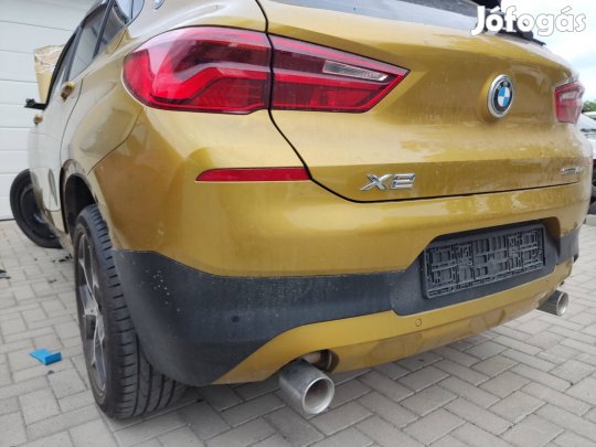 Bmw X2 hátsó lökhárító 