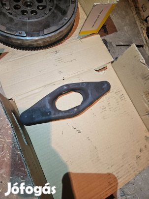 Bmw X3 e83 kuplung szett (lendkerék stb.)