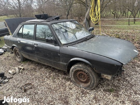 Bmw e28 alkatrészek