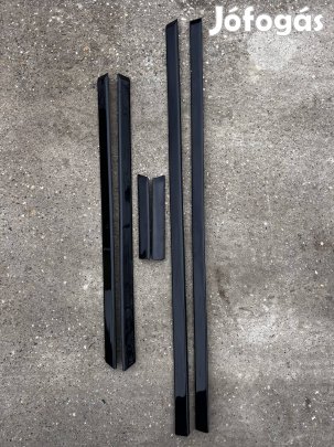 Bmw e39 fényes fekete ajtó díszléc szett