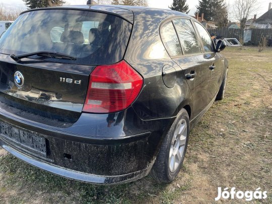 Bmw e87 lci minden alkatrésze