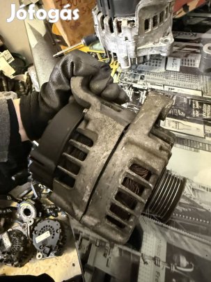 Bmw e90 e91 20d generátor 7802261