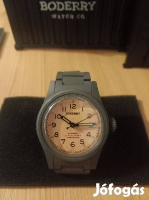 Boderry Landmaster titán karóra