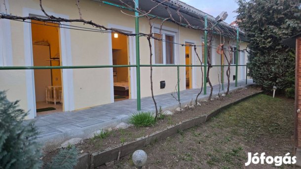 Bogácson , 6- Apartman+családli ház