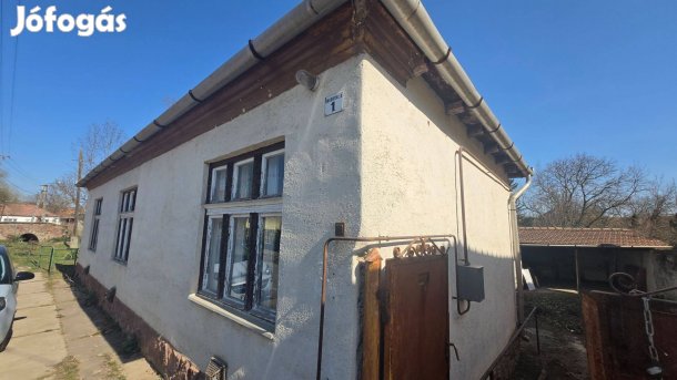 Bogácson családi ház eladó