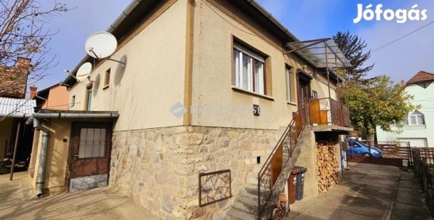 Bogádi eladó 179 nm-es ház