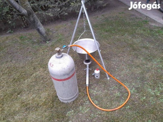 Bogrács készlet Csillaghegyen