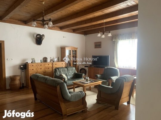 Bogyiszlói 125 nm-es ház eladó