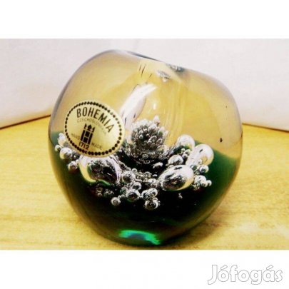 Bohemia kristályüveg asztali levélnehezék kráterrel a tetején, gyűjtem