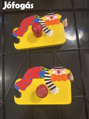 Bohócos akasztó, fogas