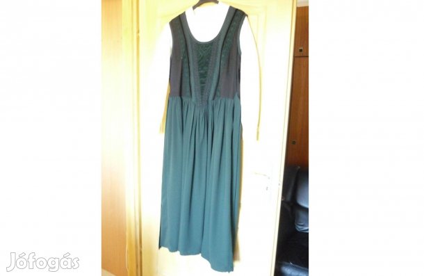 Bokáig érő alkalmi ruha L méretben