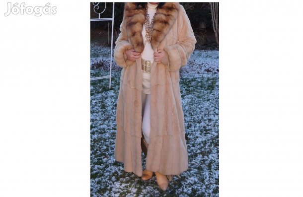 Bokáig érő nyírott hosszú valódi nerc bunda