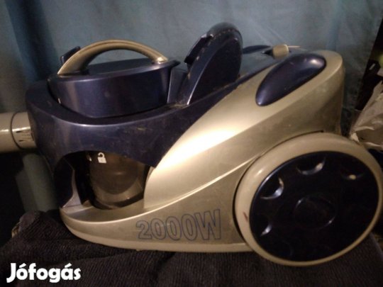 Bomann porzsáknélküli porszívó 2000W !!!