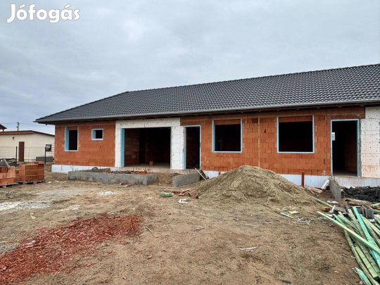 Bomba áron eladó utolsó db!