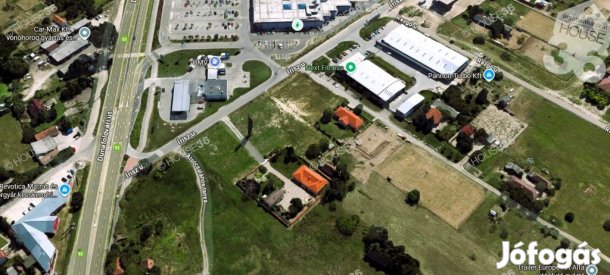 Bomba helyen ipari telek eladó!