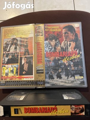 Bombariadó élesben akció vhs 