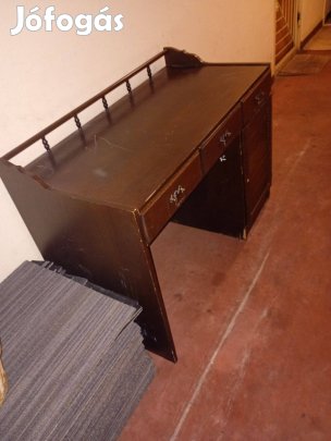 Bonanza asztal eladó óbudán 35000ft
