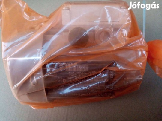 Bonfiglioli villanymotor 0.12kW, 1350/perc, B14 kisperemes motor