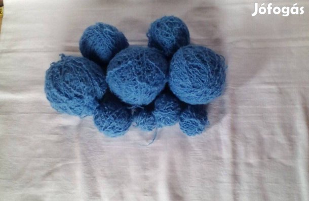 Bontásból 17 dkg fonal kék színű