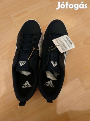 Bontatlan, használatlan új kék színű Adidas cipő