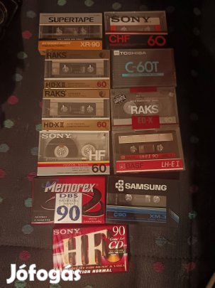 Bontatlan magnó audio króm, normál kazetták 