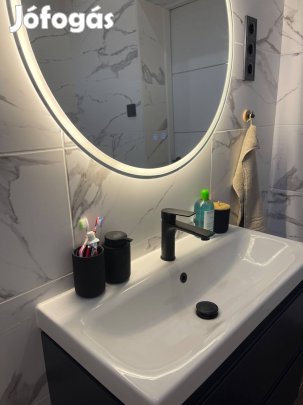 Bontatlan márvány nintás csempe 30x60